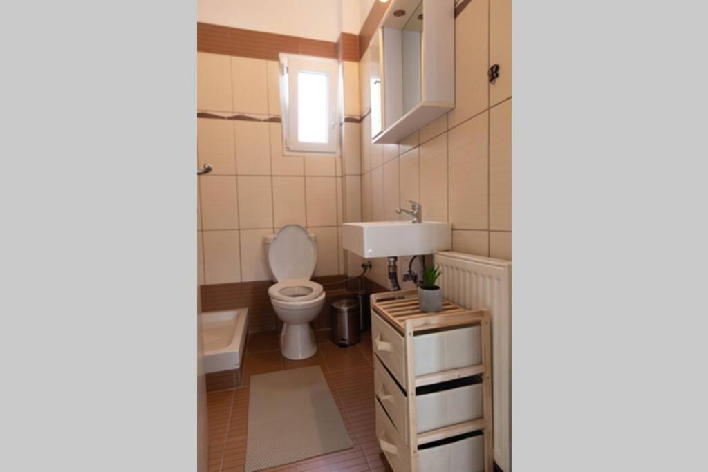 Port View House-Comfy Family Apartment-Panoramic View Néa Péramos المظهر الخارجي الصورة